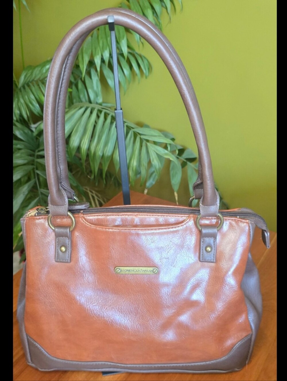 Stone Mountain Two-Tone Tan & Brown Leather Satchel Handbag Bag